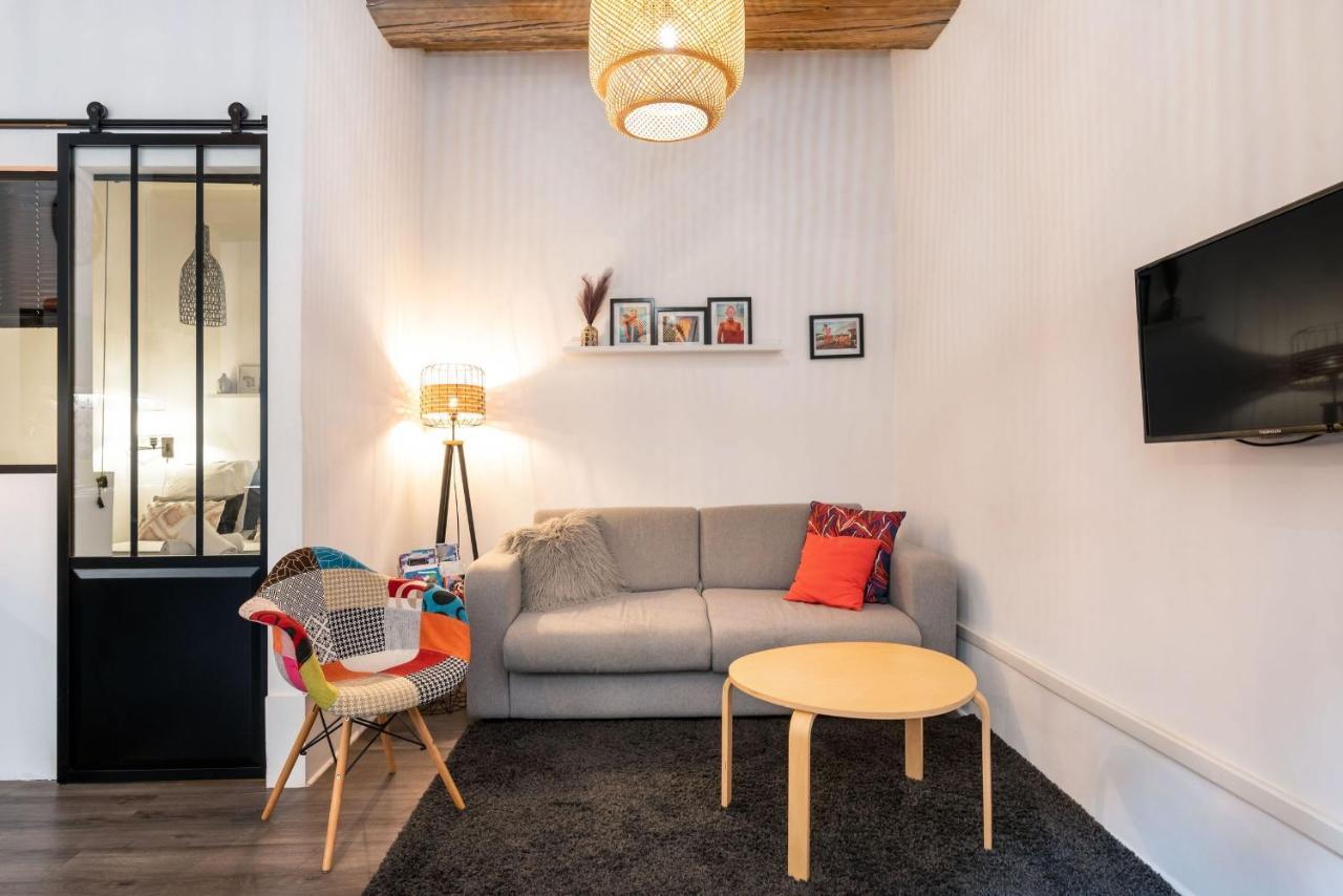 Le 14 Sathonay Apartment Lyon Bagian luar foto
